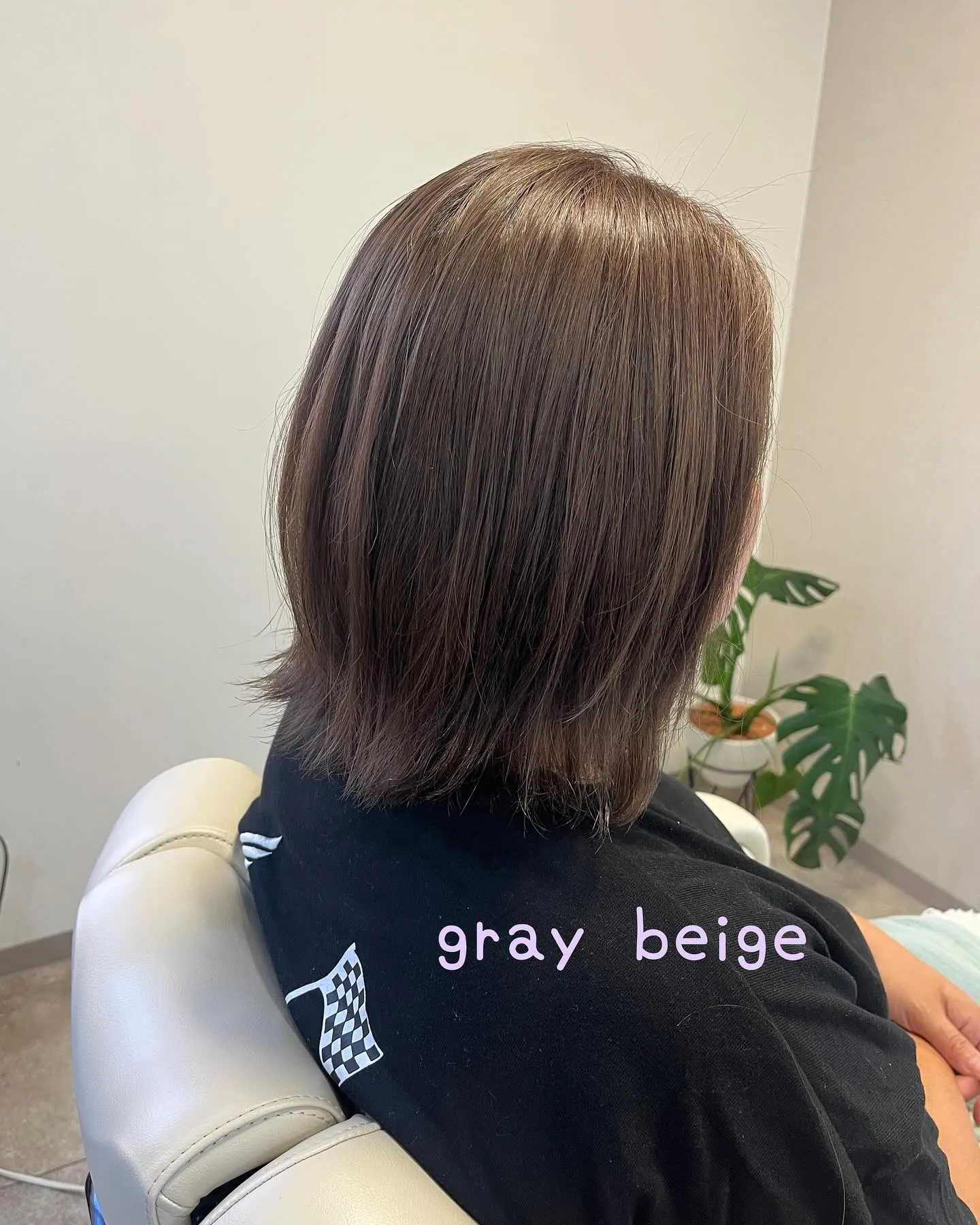 ブリーチありのグレーベージュカラー